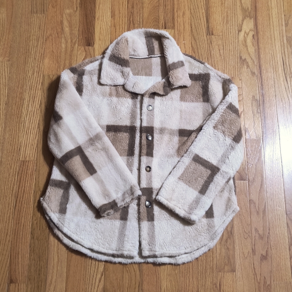 🔥Bundle 2 for $7🔥 Shein super soft button jacket, size large, brown/tan plaid